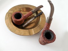 Pipe: objets en cuir insolite