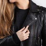 veste en cuir noir